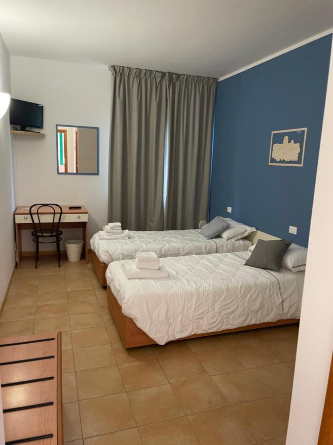 Hotel Sportland Colle Val D'Elsa Esterno foto