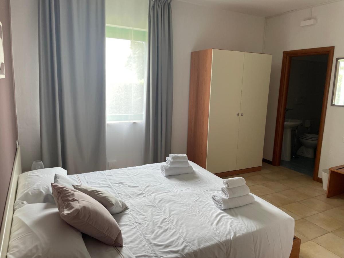Hotel Sportland Colle Val D'Elsa Esterno foto